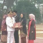 Kabupaten Sumedang Peringati HUT RI ke-81, berikan penghargaan dan Serahkan Sejumlah Bantuan